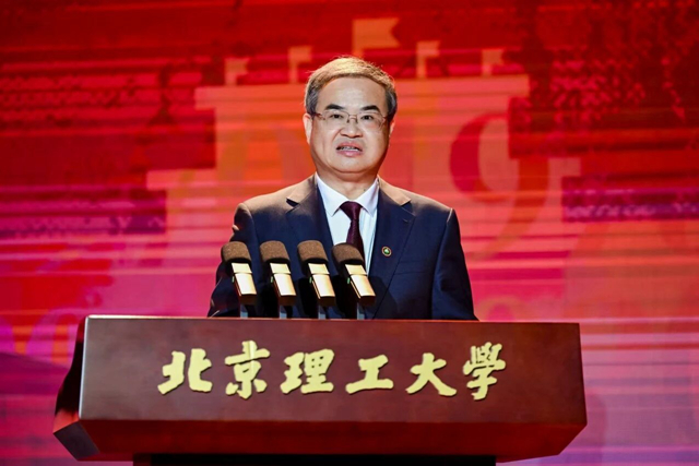 1759126748801013153.jpg 3a167456c51a4f62852aee2dd72a8db8.jpg